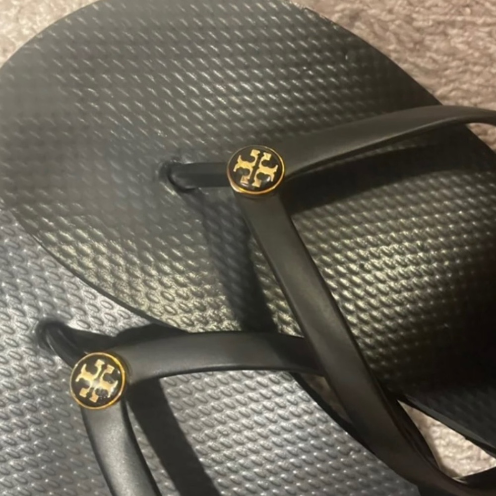 Tory Burch black flip flops Size 11